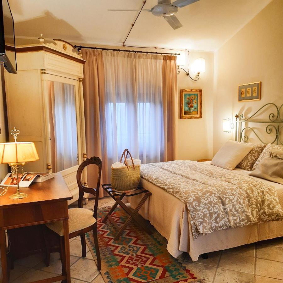 Boutique Hotel Fox'S Inn San Giustino Valdarno Eksteriør billede