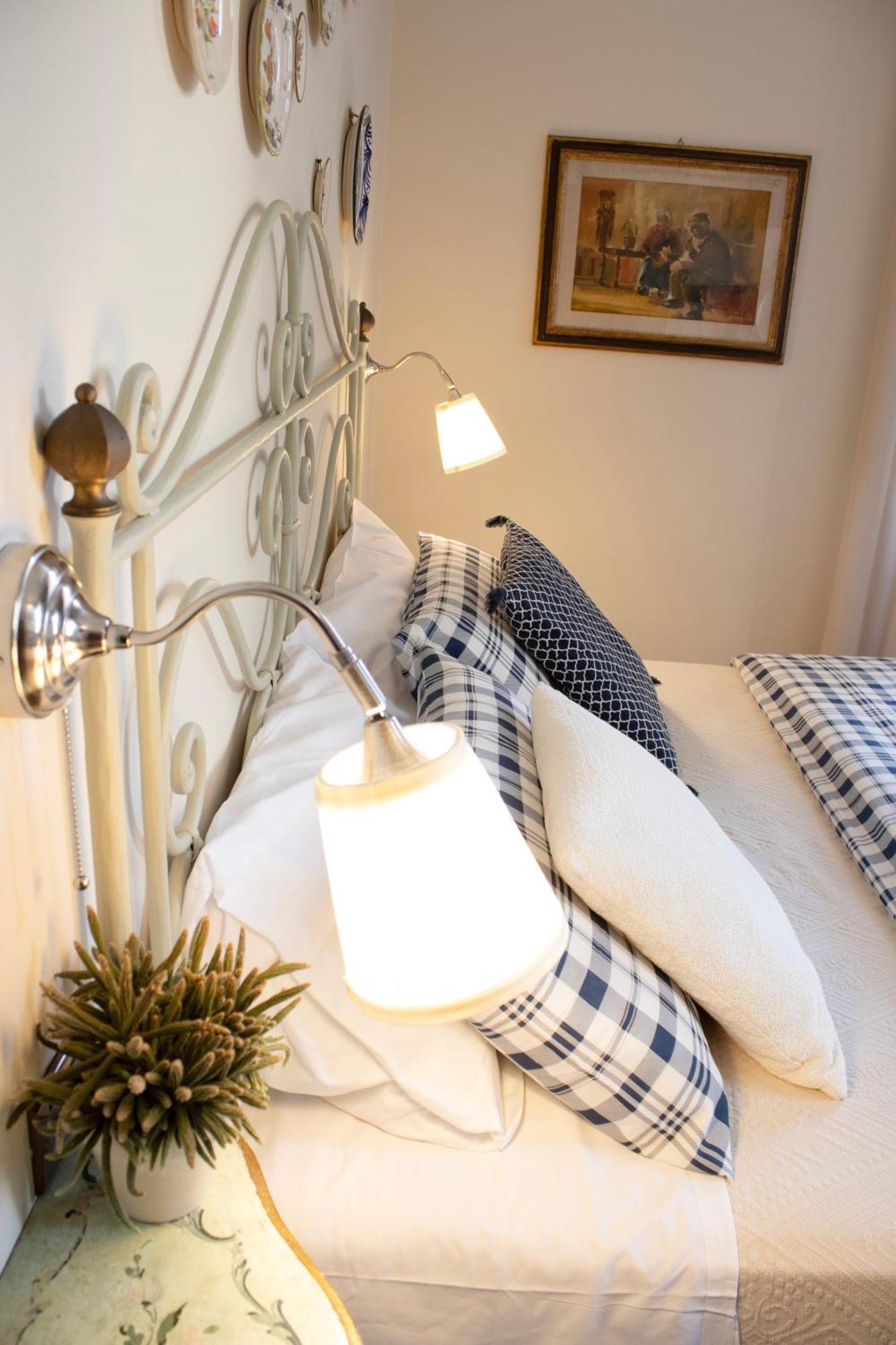 Boutique Hotel Fox'S Inn San Giustino Valdarno Eksteriør billede